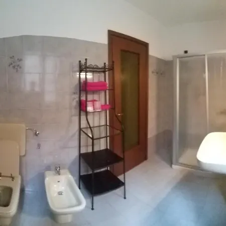 Casa Rosa Gera Lario