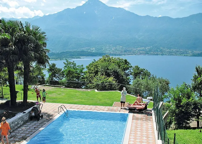 Casa Rosa Gera Lario
