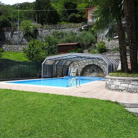 Lejlighedshotel Casa Rosa 4*