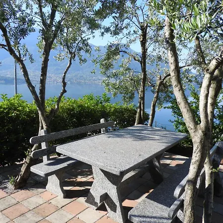 Lejlighedshotel Casa Rosa Gera Lario